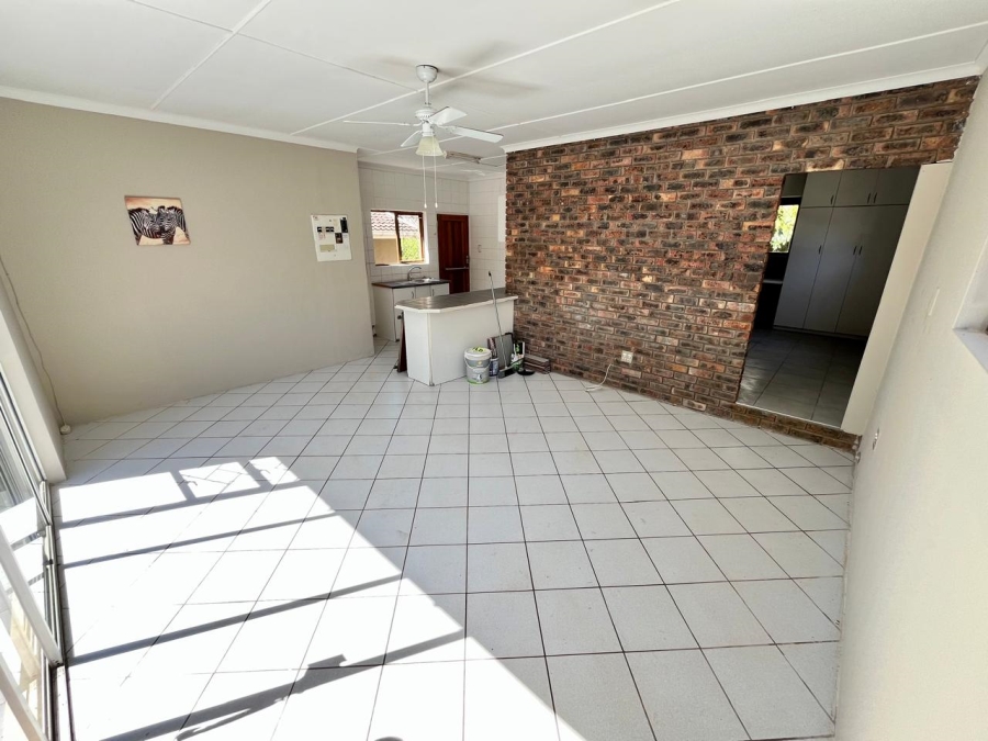 To Let 1 Bedroom Property for Rent in Dorchester Heights Eastern Cape